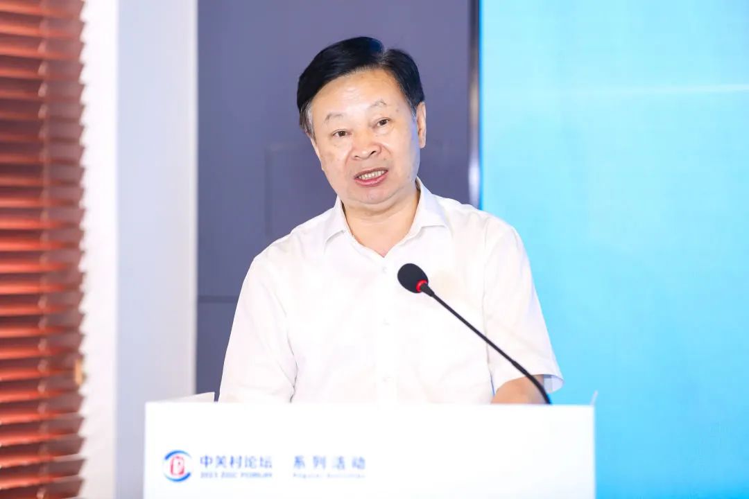 1695631654793540.jpg 640.jpg